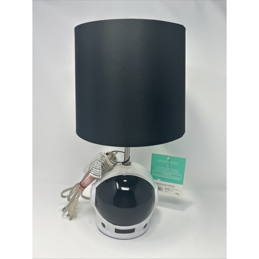 Rare‎ Pillowfort Astronaut Helmet Table Lamp NWT Target Jimco Lamp
